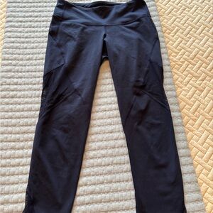 Old Navy Active Cropped Navy Leggings